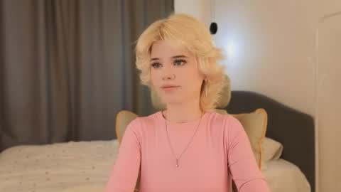 Alisha online show from June 6, 1:16 pm