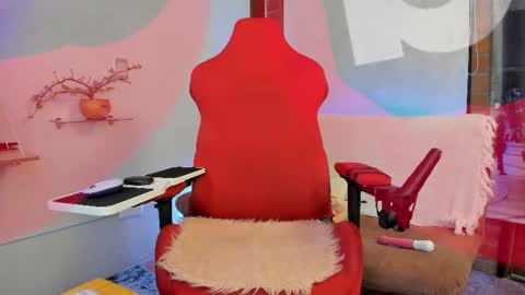 _hottie__ online show from September 15, 6:52 pm