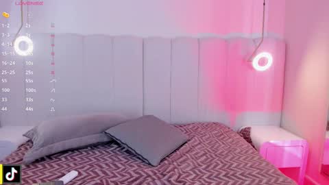 Darlis  online show from September 22, 7:38 pm