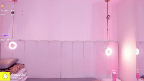 Darlis  online show from February 17, 7:53 pm