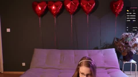 stefania stesha stef online show from February 22, 4:27 pm