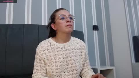 Snapshot of _isaabellaa chatting on December 26, 6:22 pm Isa online show from December 26, 6:22 pm
