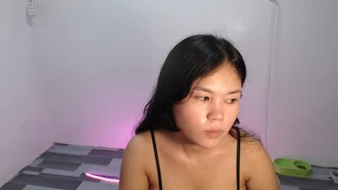 Snapshot of _ishi chatting on February 13, 3:46 pm Ishi online show from February 13, 3:46 pm