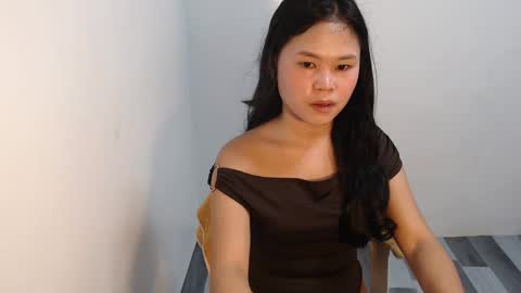 Snapshot of _ishi chatting on February 21, 10:07 am Ishi online show from February 21, 10:07 am