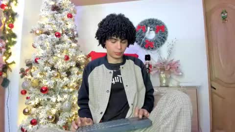 Jay online show from December 30, 6:16 pm