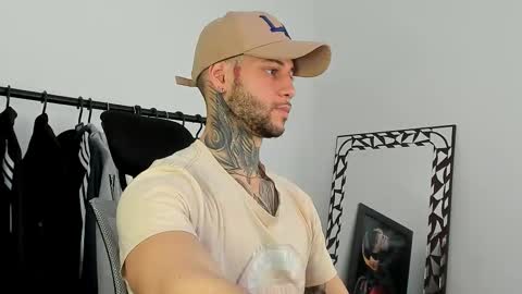 jeison online show from December 13, 7:53 pm