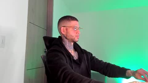 jeison online show from March 29, 2:55 am