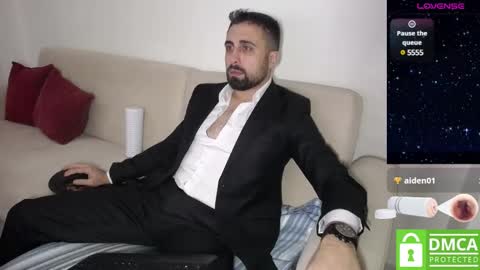 _jeem_ online show from December 28, 5:57 pm