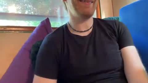 _jefff__ online show from June 25, 4:44 pm