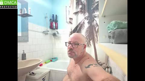 Snapshot of _joker69_ chatting on October 13, 5:40 am Joker online show from October 13, 5:40 am