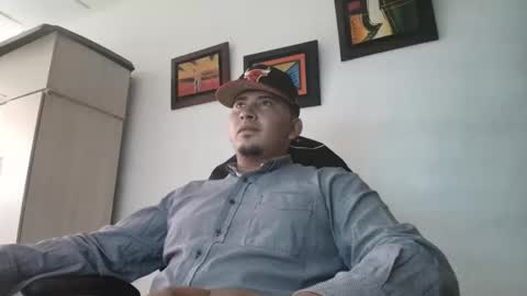 jordan online show from October 25, 8:25 pm