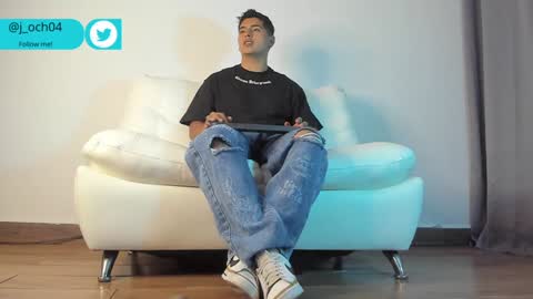 _juanes__ online show from January 1, 12:32 am