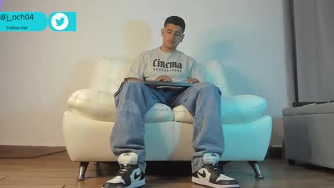 _juanes__ online show from January 17, 1:57 am