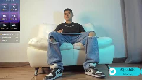 _juanes__ online show from February 23, 1:35 am