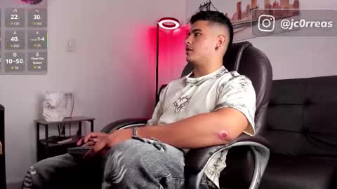 _juanes__ online show from December 3, 11:36 pm