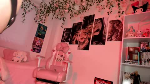 Snapshot of _julyana_ chatting on January 31, 3:33 pm JULIANA online show from January 31, 3:33 pm