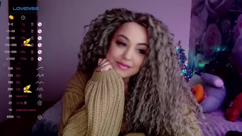 _just_a_queen_3 online show from January 21, 7:17 pm