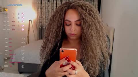 _just_a_queen_3 online show from October 5, 3:21 pm