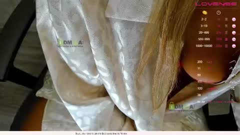 _justcallme_ online show from July 20, 8:33 pm
