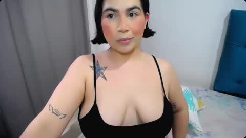 Snapshot of _kade69_ chatting on October 4, 9:46 pm KADE online show from October 4, 9:46 pm
