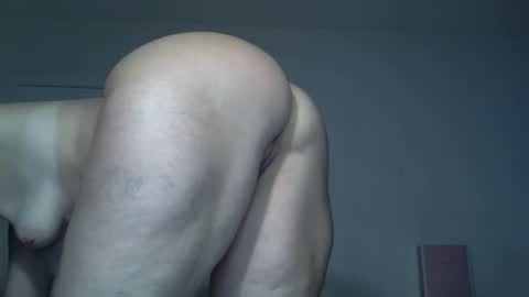 Snapshot of _kapelka_ chatting on March 1, 3:21 am KAPELKA online show from March 1, 3:21 am