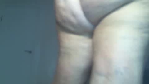 Snapshot of _kapelka_ chatting on October 2, 2:51 am KAPELKA online show from October 2, 2:51 am