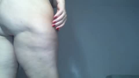 Snapshot of _kapelka_ chatting on October 14, 3:07 am KAPELKA online show from October 14, 3:07 am