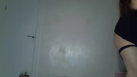 Snapshot of _kapelka_ chatting on December 15, 2:38 am KAPELKA online show from December 15, 2:38 am