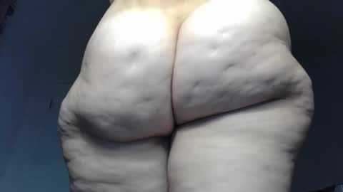 KAPELKA   online show from March 12, 1:23 am