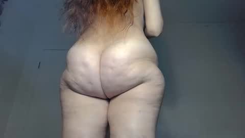 KAPELKA   online show from April 20, 9:27 pm