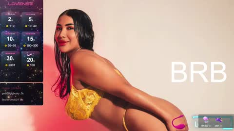 Snapshot of _karenestrada_ chatting on December 16, 7:26 am Karen online show from December 16, 7:26 am