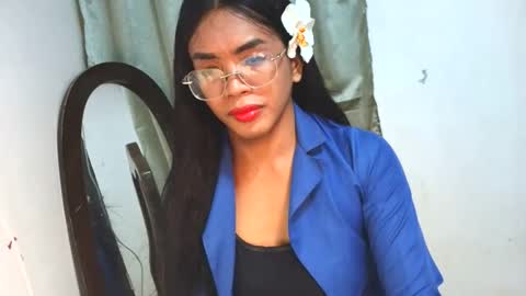 Snapshot of _karie_ chatting on October 13, 6:41 pm _karie_ online show from October 13, 6:41 pm