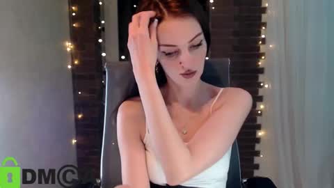  karolina online show from March 11, 6:47 pm