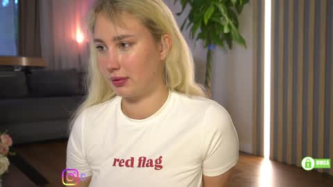 Kate online show from April 17, 3:37 pm