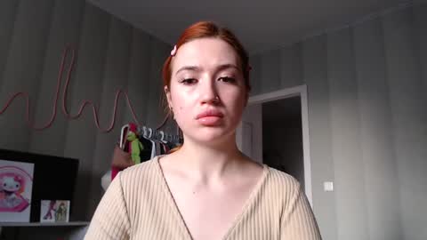 Snapshot of _katemiller_ chatting on December 17, 5:29 am katemiller online show from December 17, 5:29 am