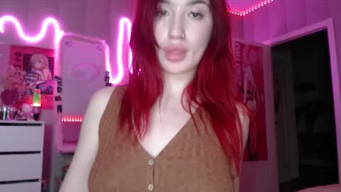 katemiller online show from March 20, 5:40 pm