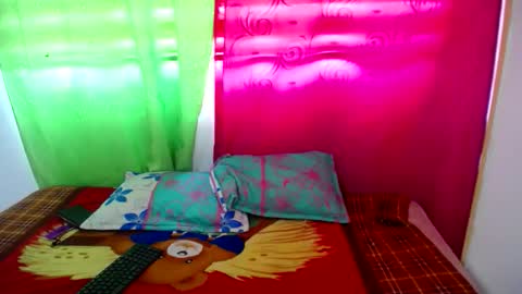 kateryn online show from December 20, 6:48 pm