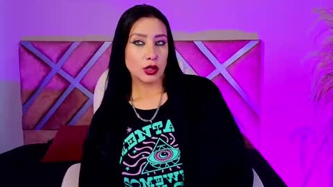 kelly online show from March 12, 5:38 pm