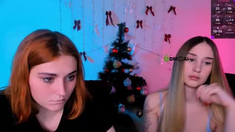 _kellykitten_ online show from January 8, 9:44 am