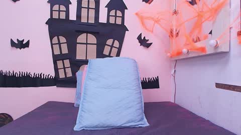 Kendall online show from October 18, 11:55 am