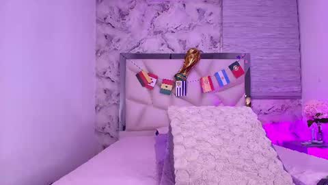 Snapshot of _kendall_07 chatting on July 3, 3:02 am Kendall online show from July 3, 3:02 am