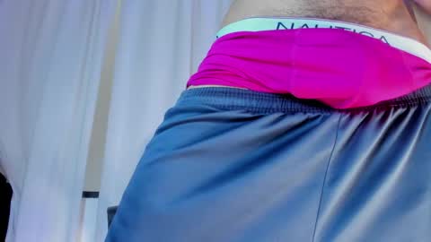 Snapshot of _kevin_xxx chatting on May 29, 2:04 pm online show from May 29, 2:04 pm