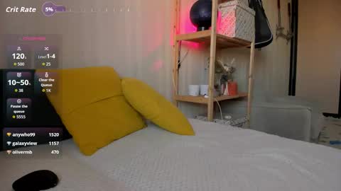 Kiara 0100 - 0700 UTC almost every day online show from February 4, 8:20 am