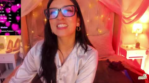 Snapshot of _kiramoon__ chatting on February 20, 8:36 pm Kiraaaa 0 online show from February 20, 8:36 pm