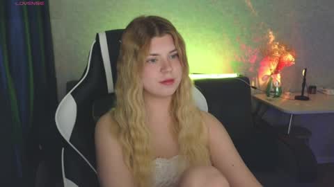 Molly   Emily online show from April 23, 6:32 pm