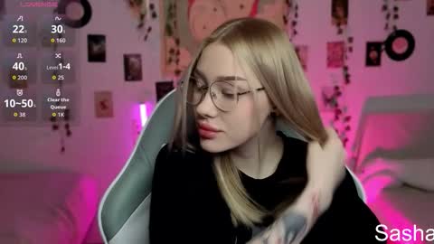 _kitekat_ online show from November 16, 11:27 am