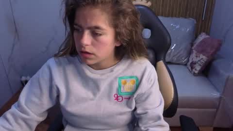 _kitten_1 online show from January 15, 5:16 pm