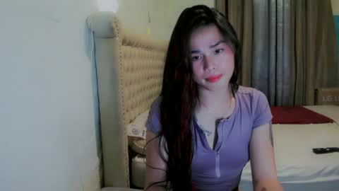 _kittieluxe online show from June 18, 10:52 am