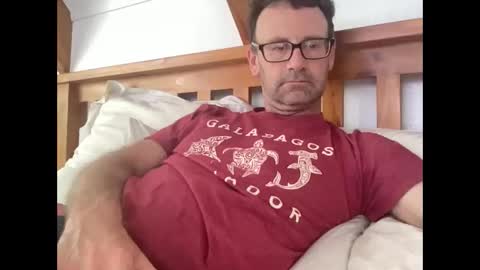 Kiwi online show from November 2, 9:28 pm