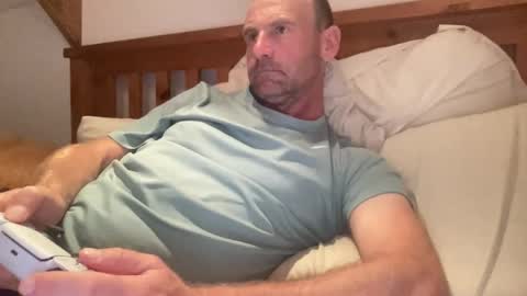 Kiwi online show from March 25, 7:58 am